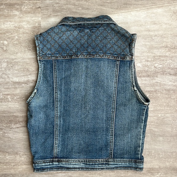 Chicle girls blue button front jean vest - Picture 3 of 4